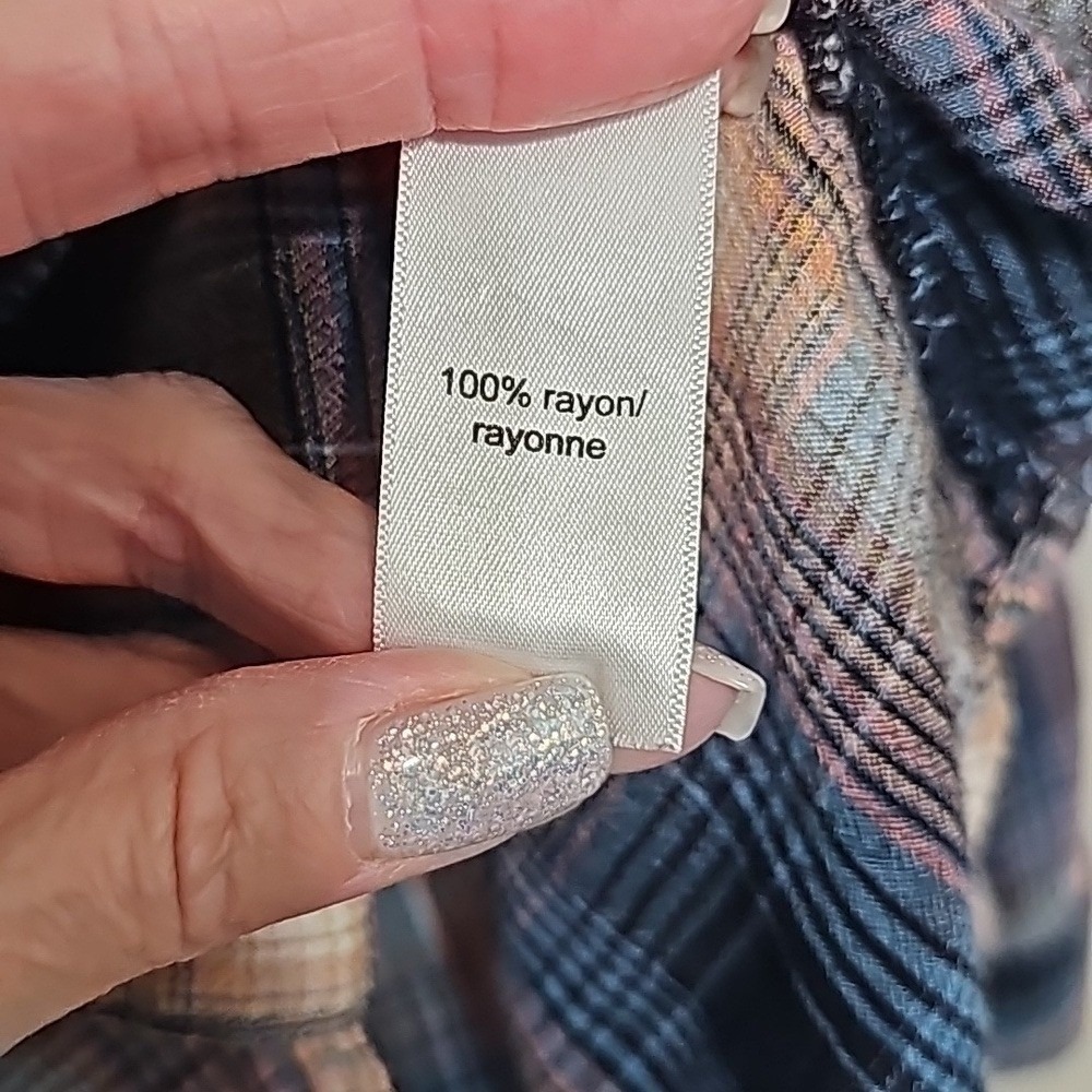 Plaid Flannel Top Blue Pink Yellow Maurices Button Down Shirt Size‎ S EUC - Picture 4 of 5